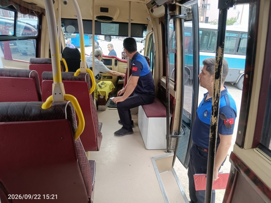 Safranbolu’da minibüslere hijyen ve ruhsat denetimi